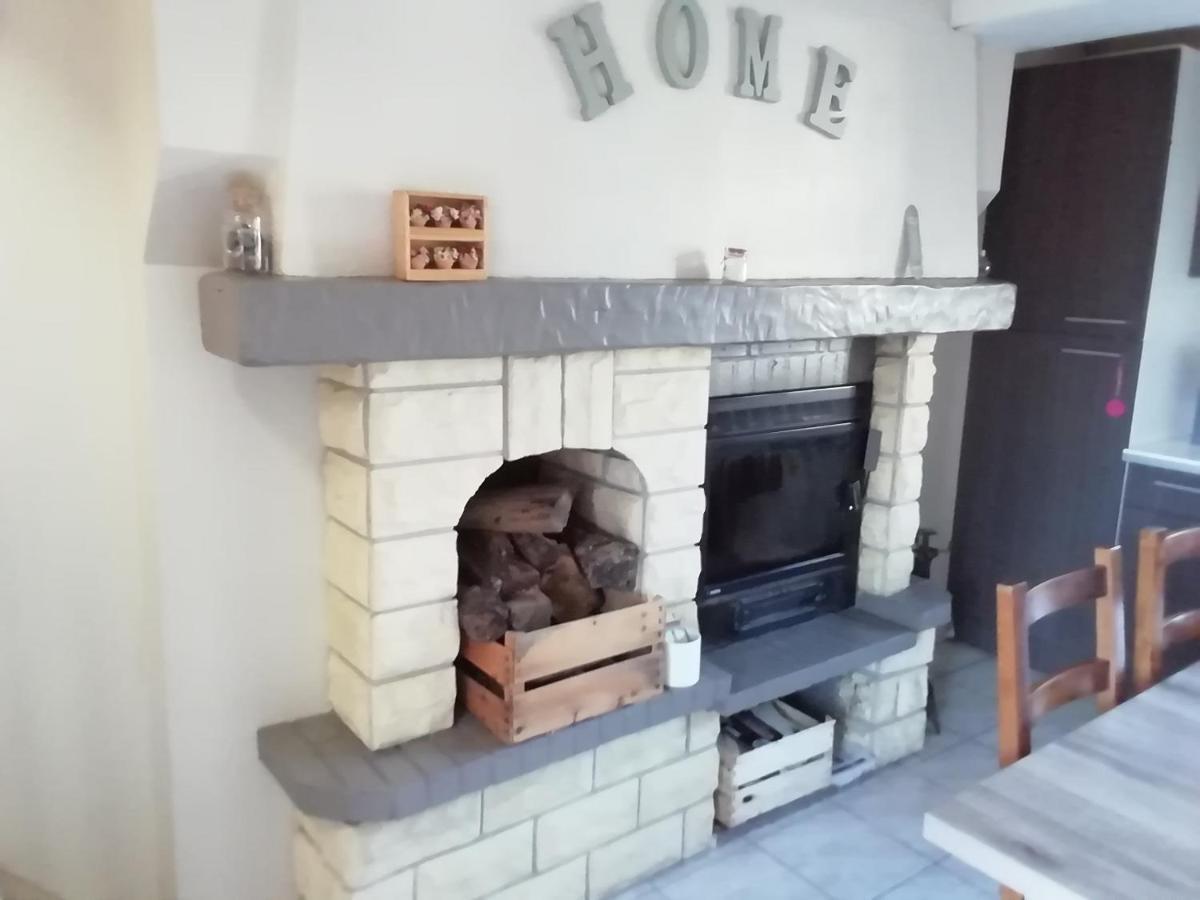 Le Gite De La Maison Rouge Anctoville Экстерьер фото