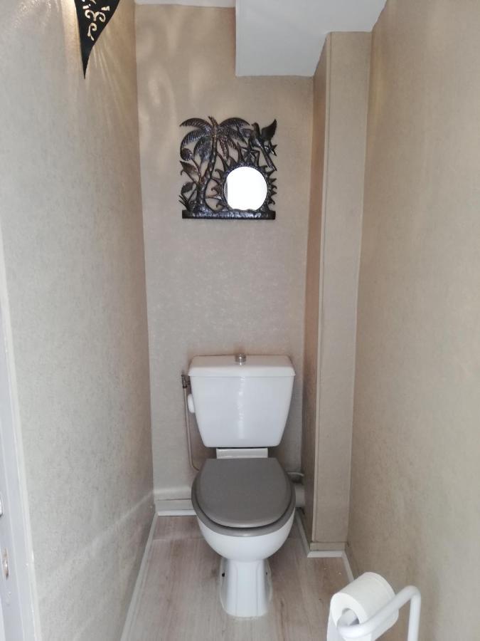 Le Gite De La Maison Rouge Anctoville Экстерьер фото