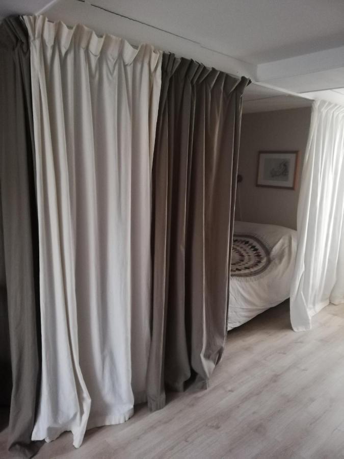 Le Gite De La Maison Rouge Anctoville Экстерьер фото