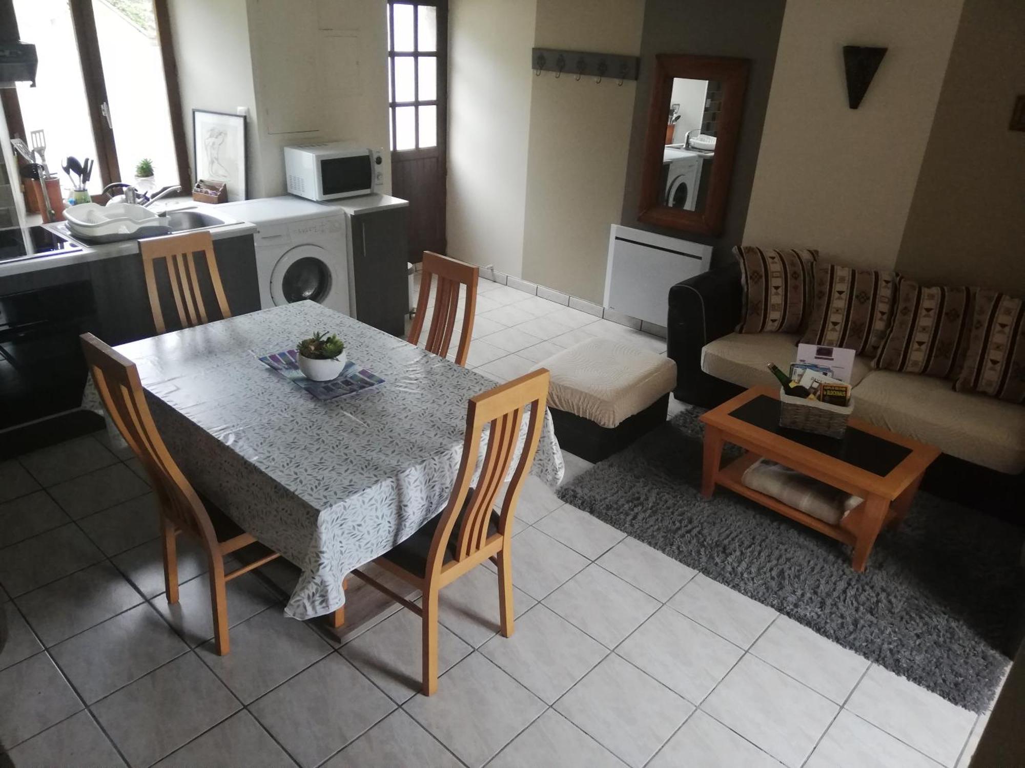 Le Gite De La Maison Rouge Anctoville Экстерьер фото